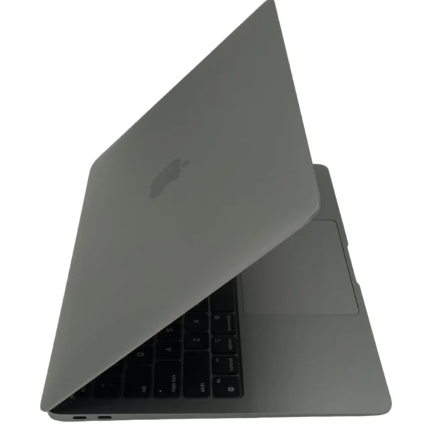 MacBook Air 13.6” M1 (2020)