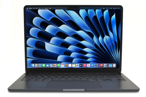 MacBook Air 13 Inch - MXCT3LL/A - Image 4
